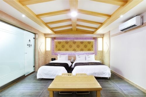 Hotel Butler Suwon Esterno foto